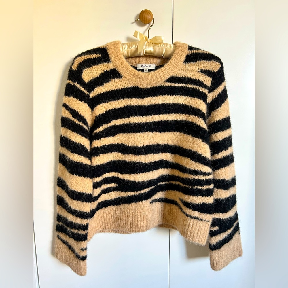 Madewell tiger striped alpaca wool mix sweater. XS. Excellent condition.